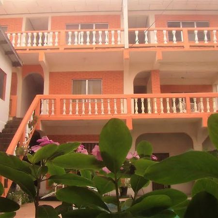 Hotel Casa Marina Ла Сейба Екстериор снимка