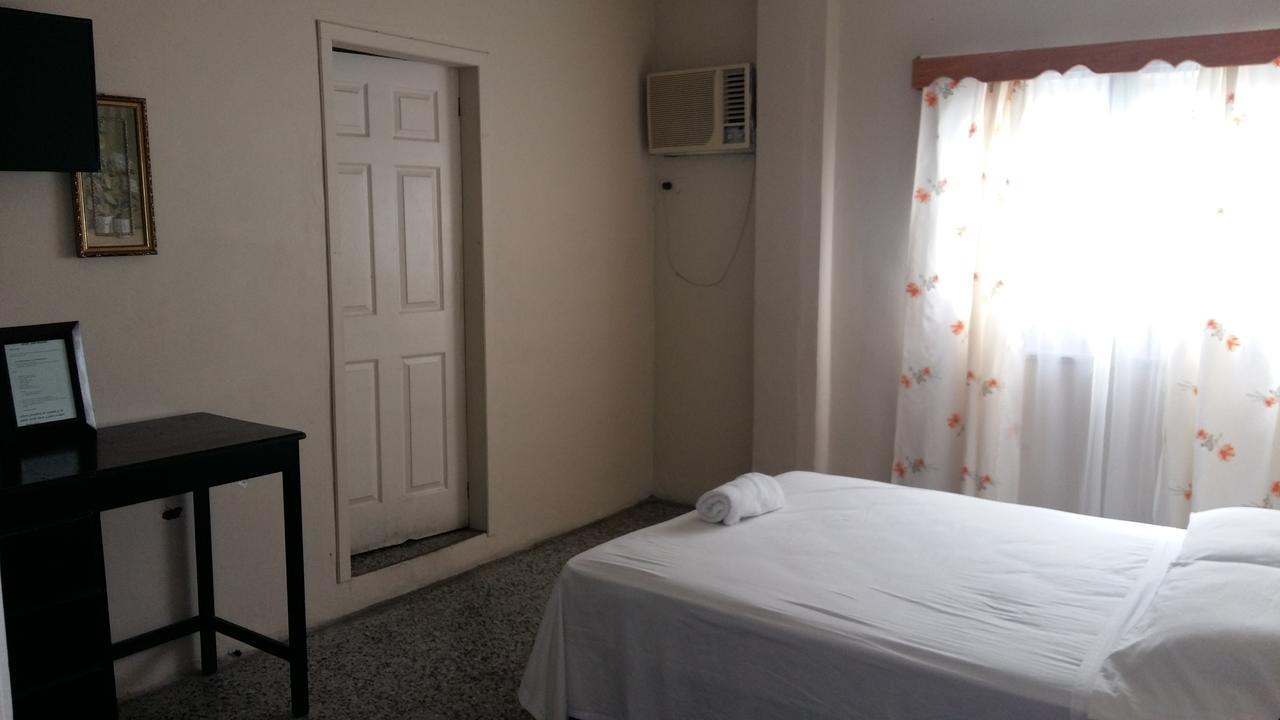 Hotel Casa Marina Ла Сейба Екстериор снимка