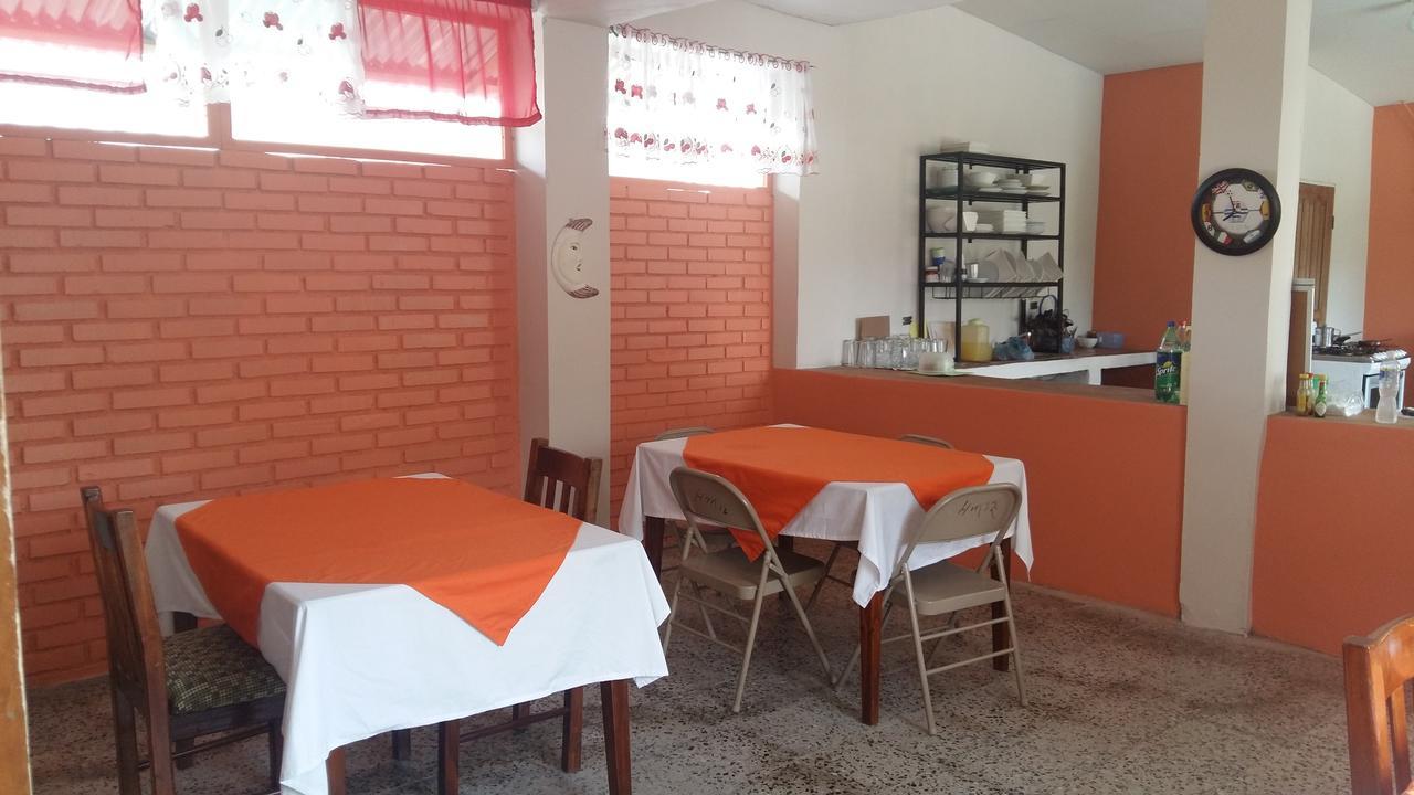 Hotel Casa Marina Ла Сейба Екстериор снимка